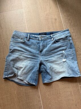 Lucky Brand Light Blue Denim Women’s Shorts